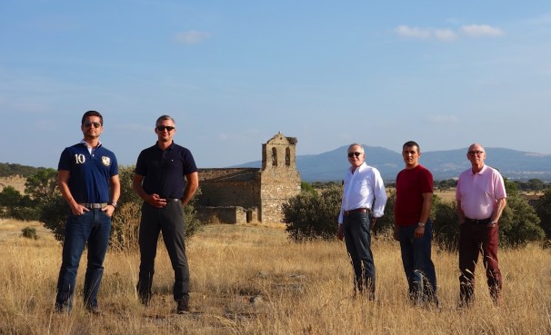 Ricardo, Michael Iñesta, Edmundo, Nasser, and Michael M -  in 'The Fields of Castille'
